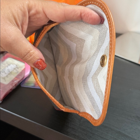 Dooney & Bourke Black and Tan Clutch - Picture 8 of 10